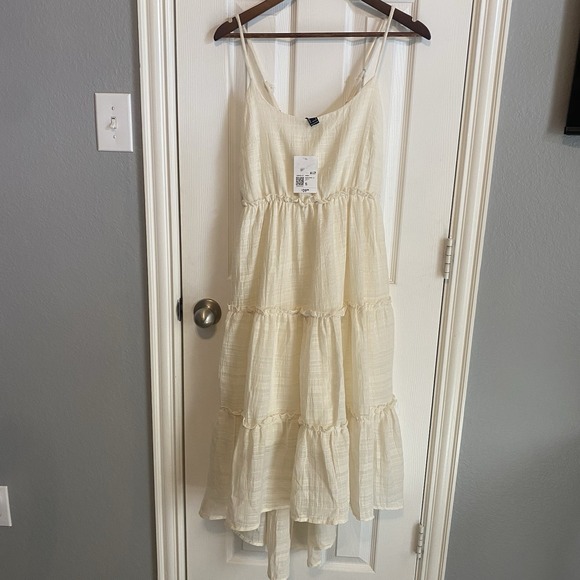 Forever 21 Dress Woven Lined Hi-Lo White Cream Stretch Women's Small NWT - Picture 1 of 3